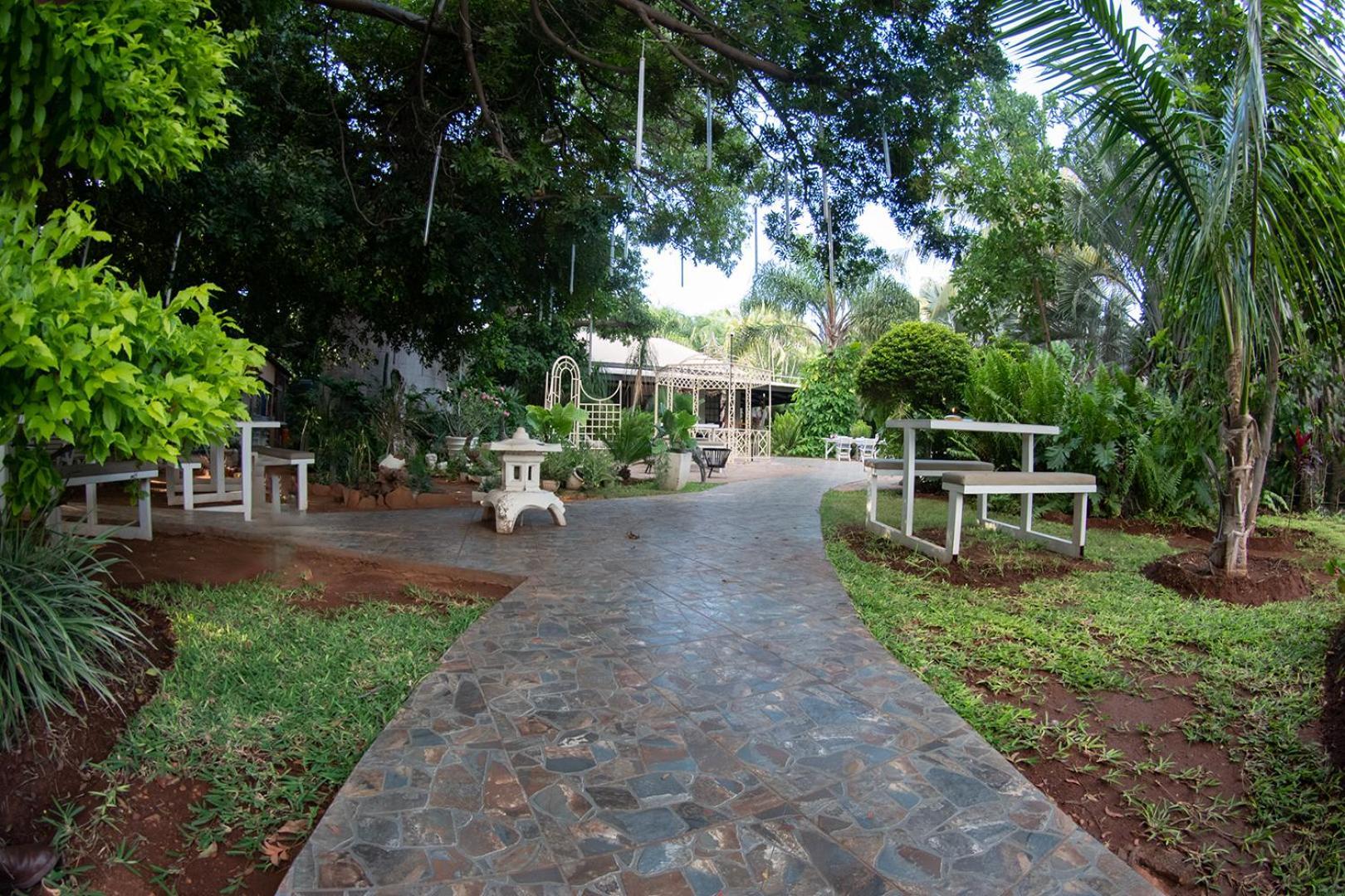 Dei Gratia Guest House Мусина Экстерьер фото