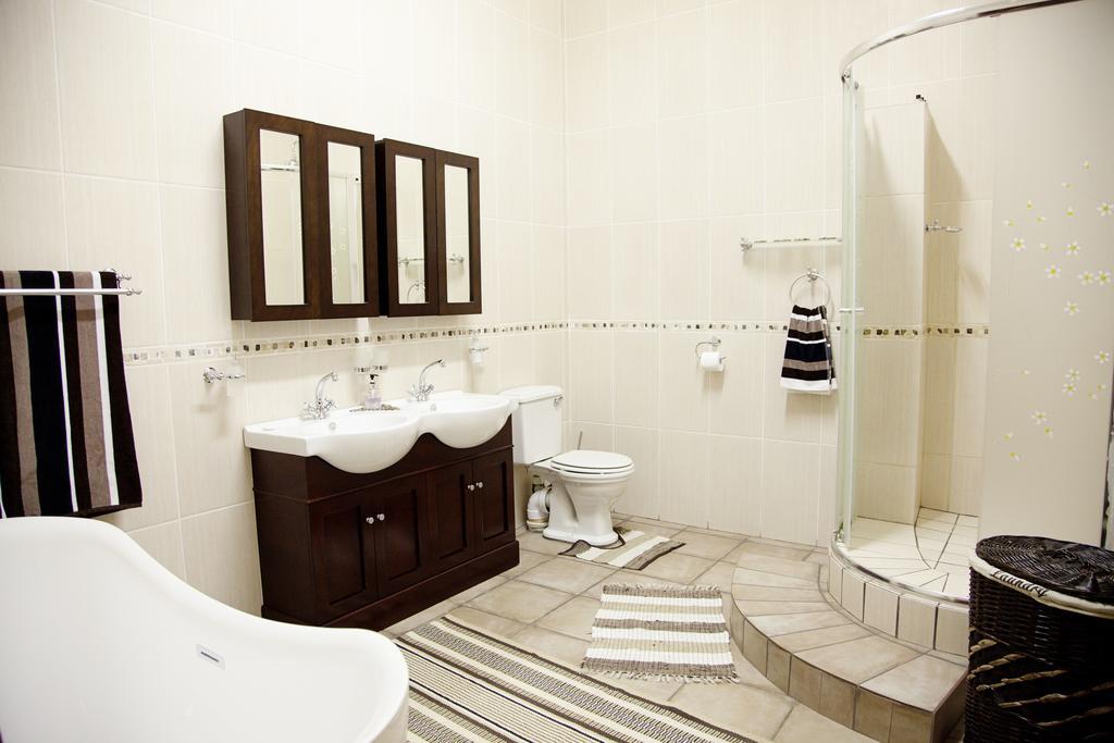 Dei Gratia Guest House Мусина Экстерьер фото